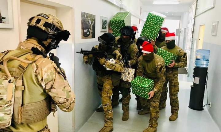 Бухгалтерия, с новым годом!