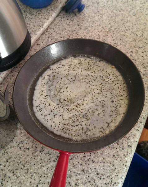 У Вас это, гранит подгорает