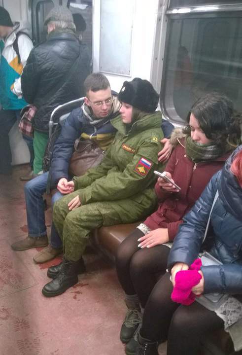не волнуйся милый, я сильная, всего год, ты главное учись, а я отслужу за тебя.