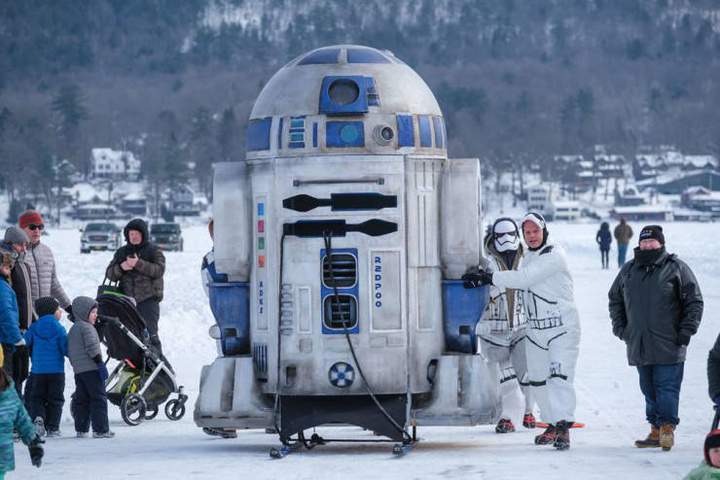 R2D2 окреп и возмужал