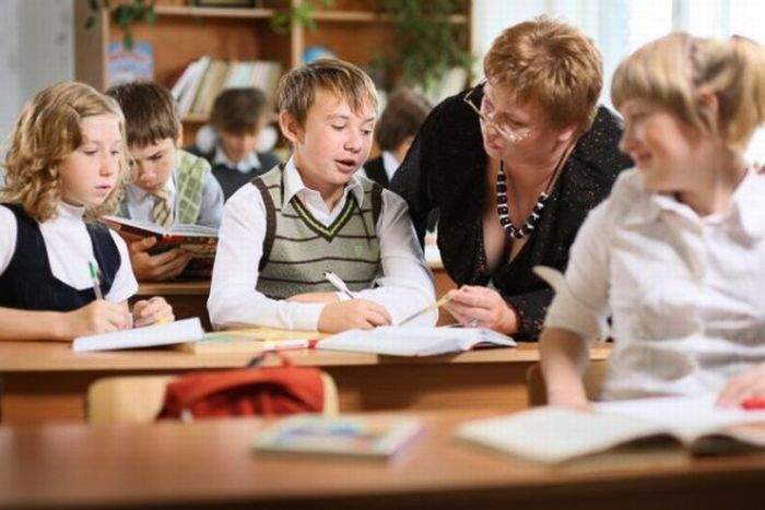 ТАК подход учителей клинит мысли у детей!!.