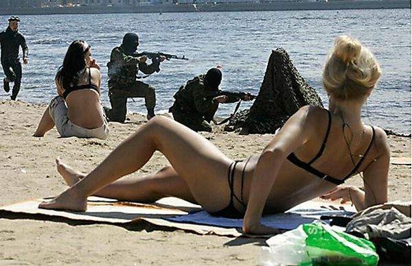 Страааашна! Аж жуть....