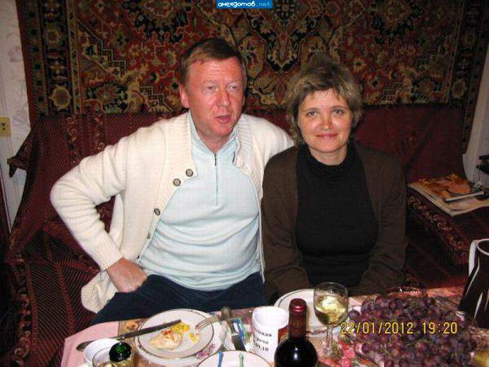 Вот, пригрела сироту, несмотря на нищету...