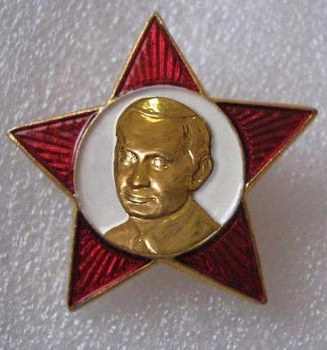Вова жил, Вова жив, Вова будет жить!