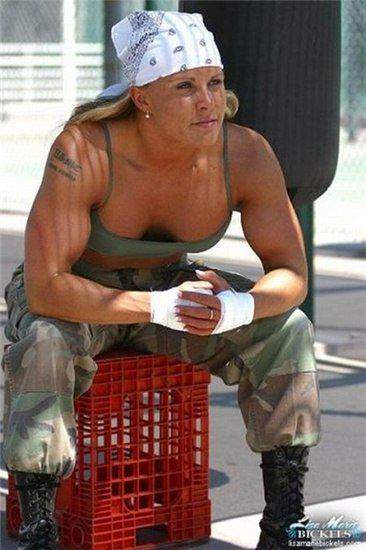 Говоришь я должна борщ варить??))))