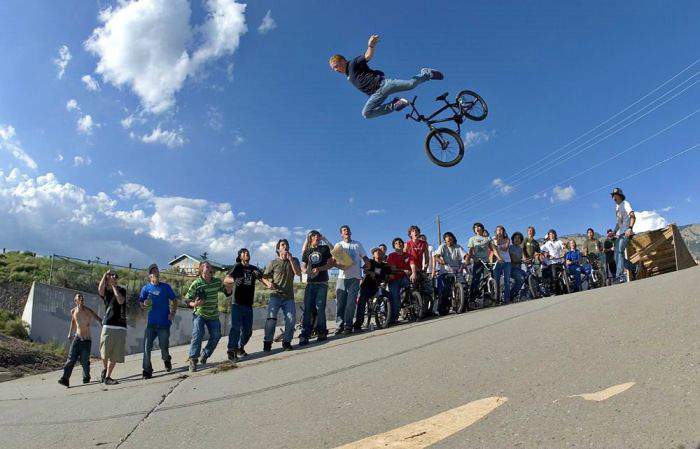 red BULL окрыляет, Асфальт встречает =)