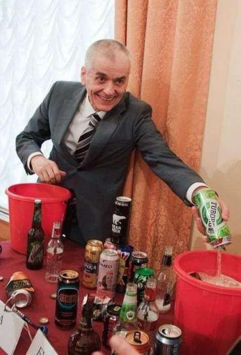 9-ый дан обмывают...
