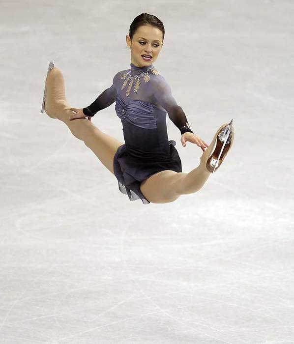Sasha Cohen - американская фигуристка, серебро олимпиады 2006 года.