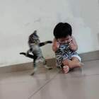 "Уууу! Страшно?"