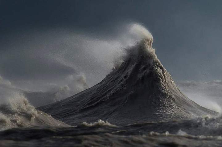 мда... такое лучше на картинке наблюдать