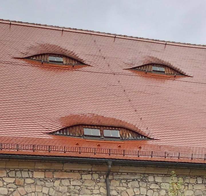 Дом с привидениями