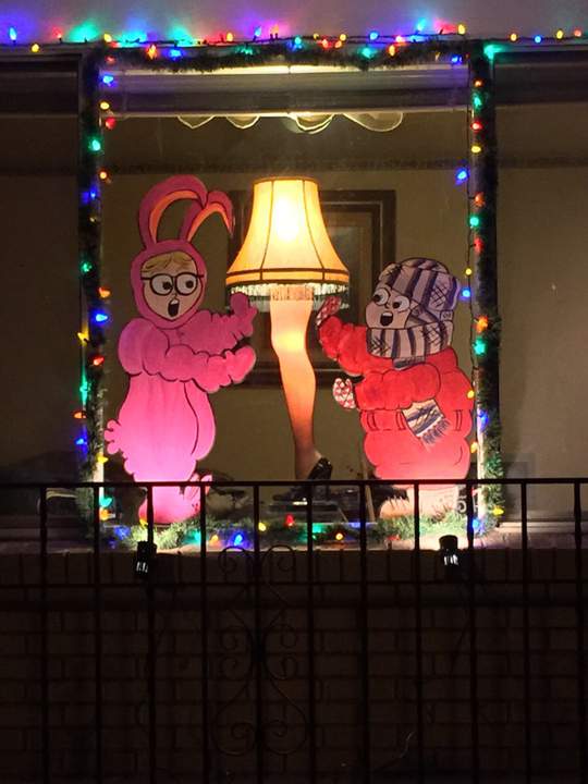 А у зайки попа спереди... бедный уродец :(