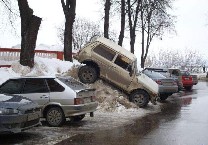 Внедорожник... И хрен поспоришь...