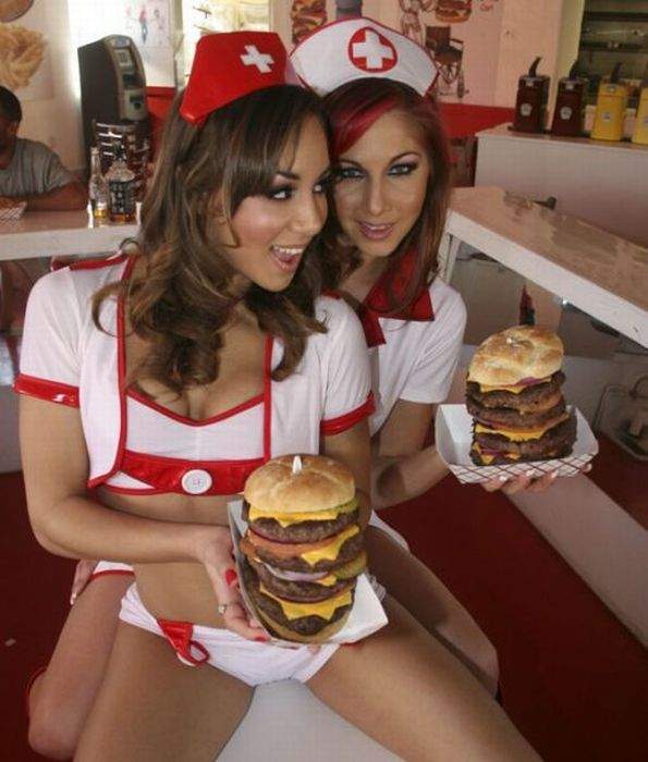 Кафе "Сердечный приступ".Реально существует.