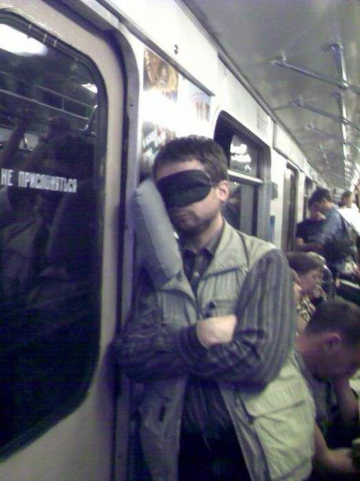 Так вот почему он до 3 ночи в танки херачится!