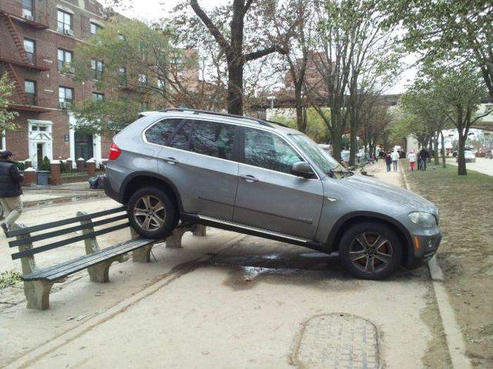 Устал, присяду